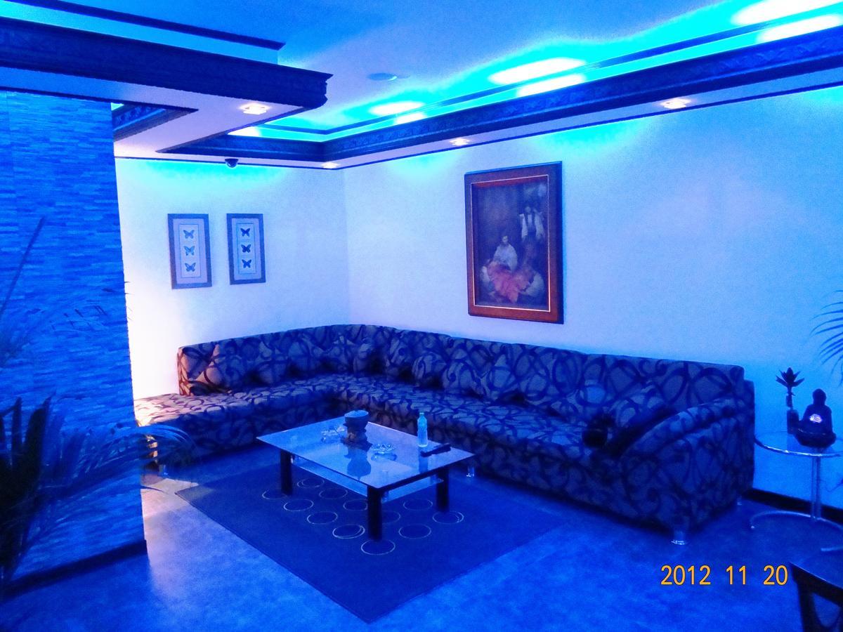 Elegance Guesthouse Pasay Eksteriør billede